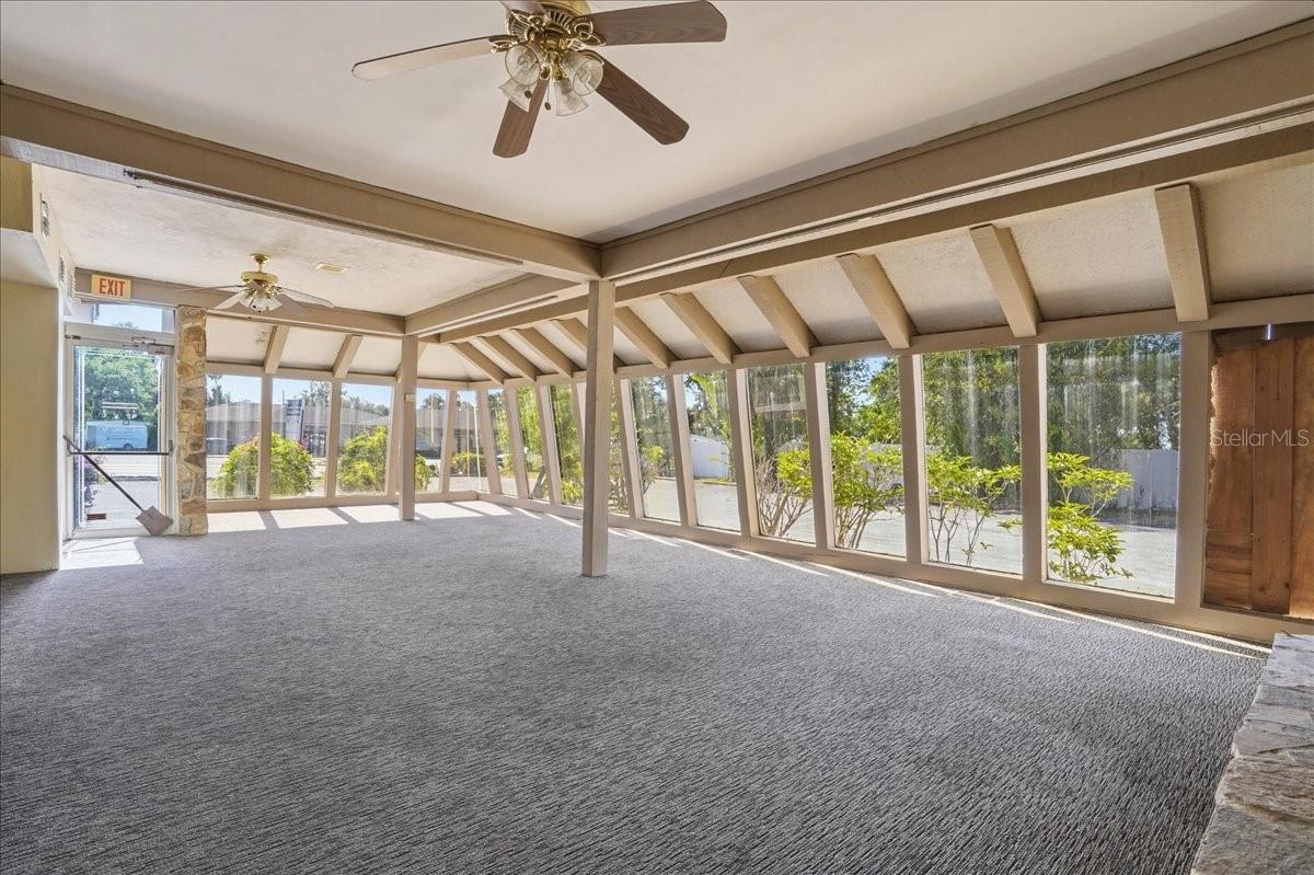 337 US-41 BUS., PALMETTO, FL, 34221