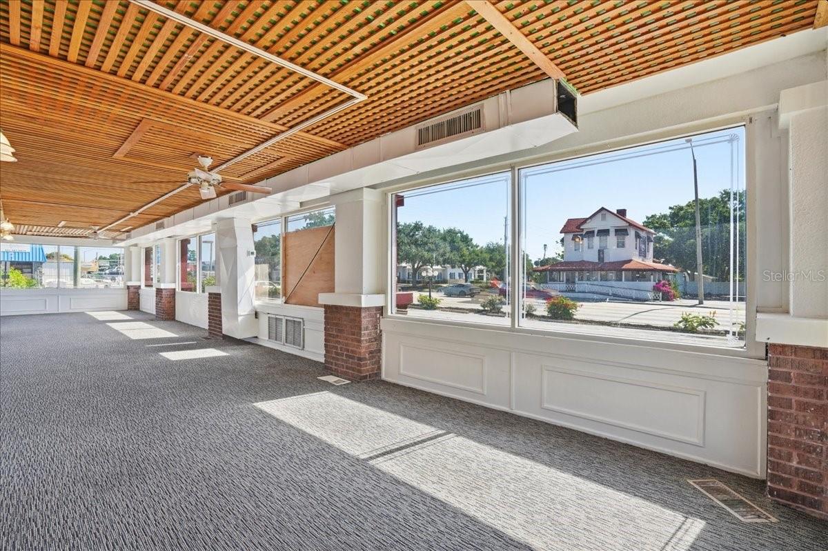 337 US-41 BUS., PALMETTO, FL, 34221