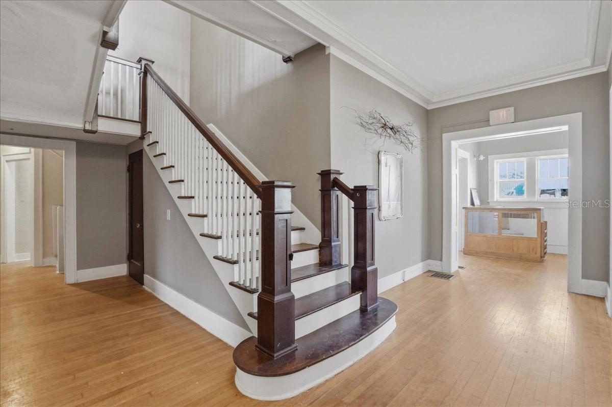 337 US-41 BUS., PALMETTO, FL, 34221