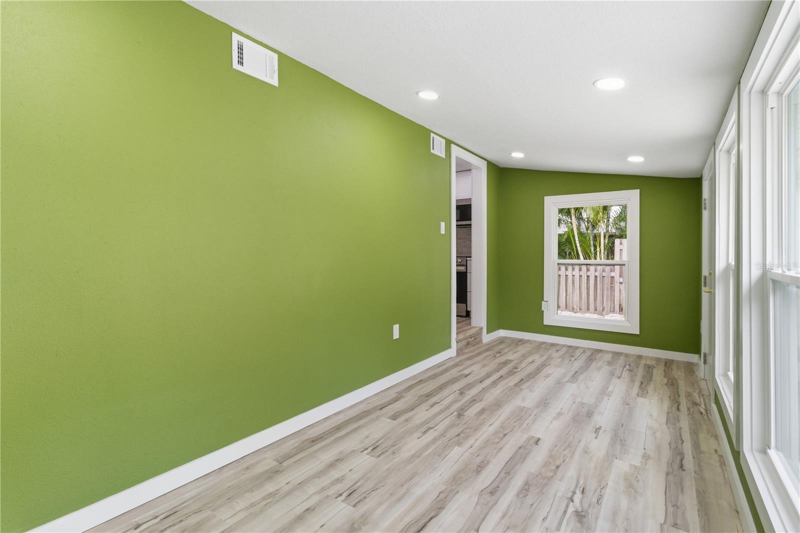 5211 25TH AVE S, GULFPORT, FL, 33707