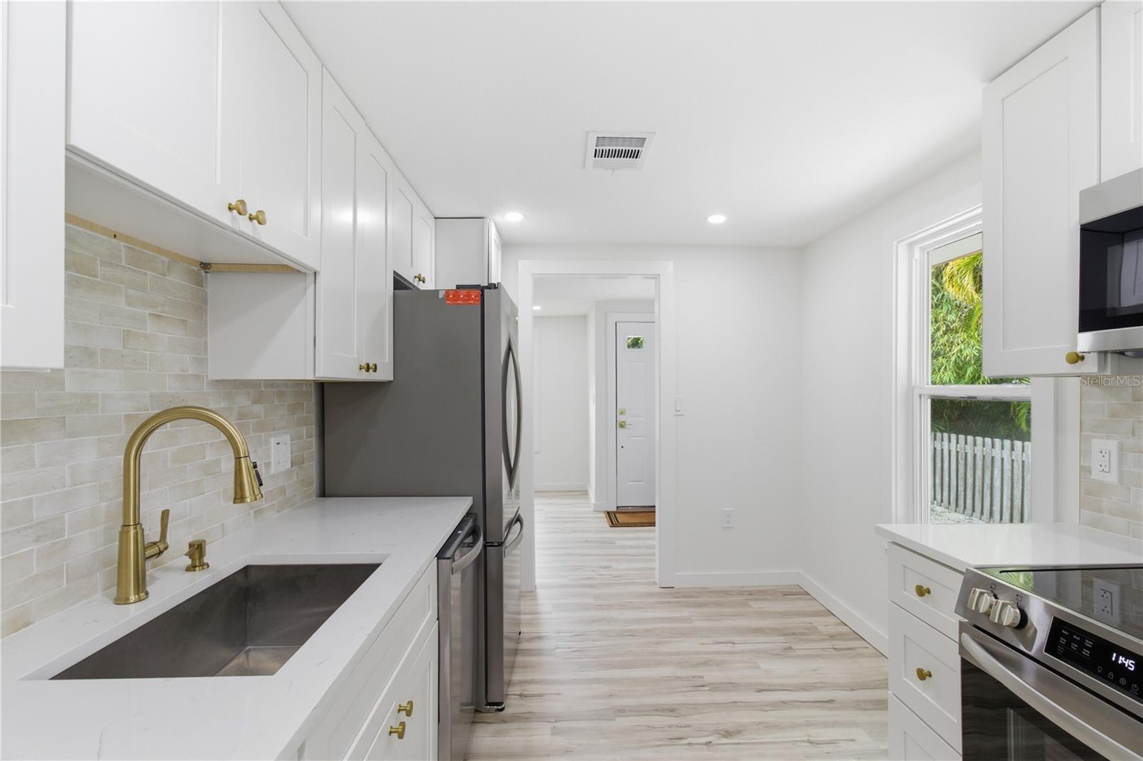 5211 25TH AVE S, GULFPORT, FL, 33707