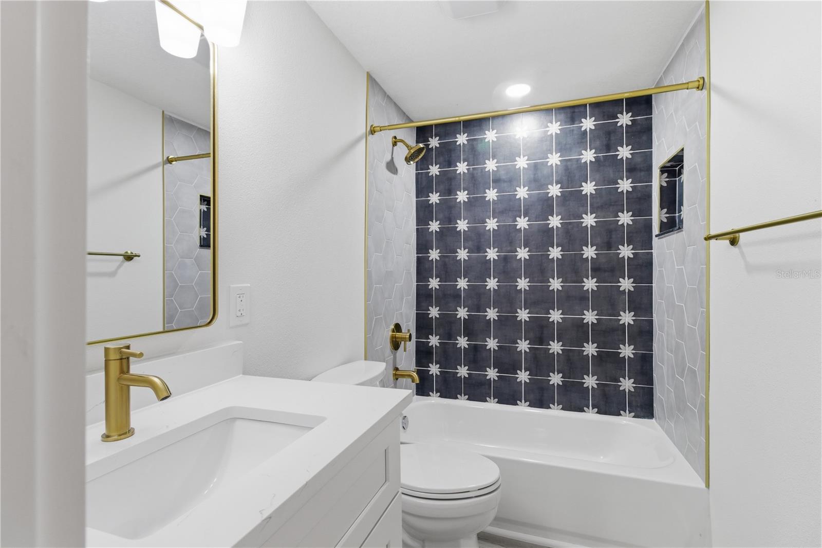 5211 25TH AVE S, GULFPORT, FL, 33707