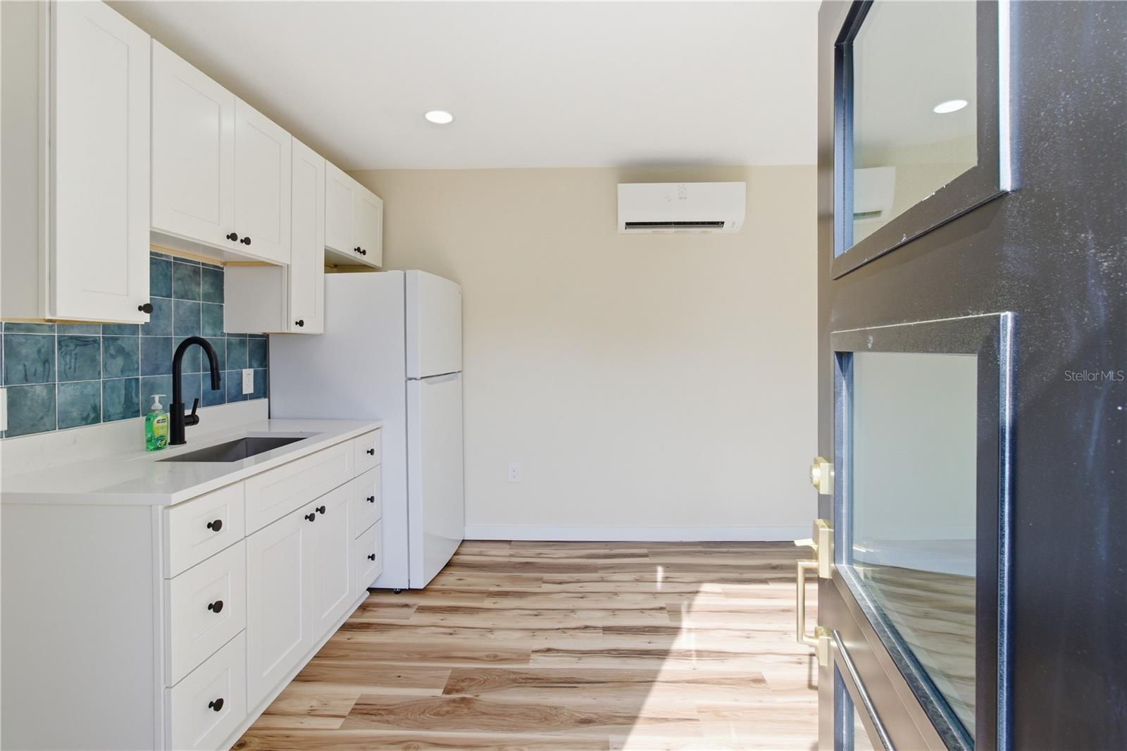 5211 25TH AVE S, GULFPORT, FL, 33707