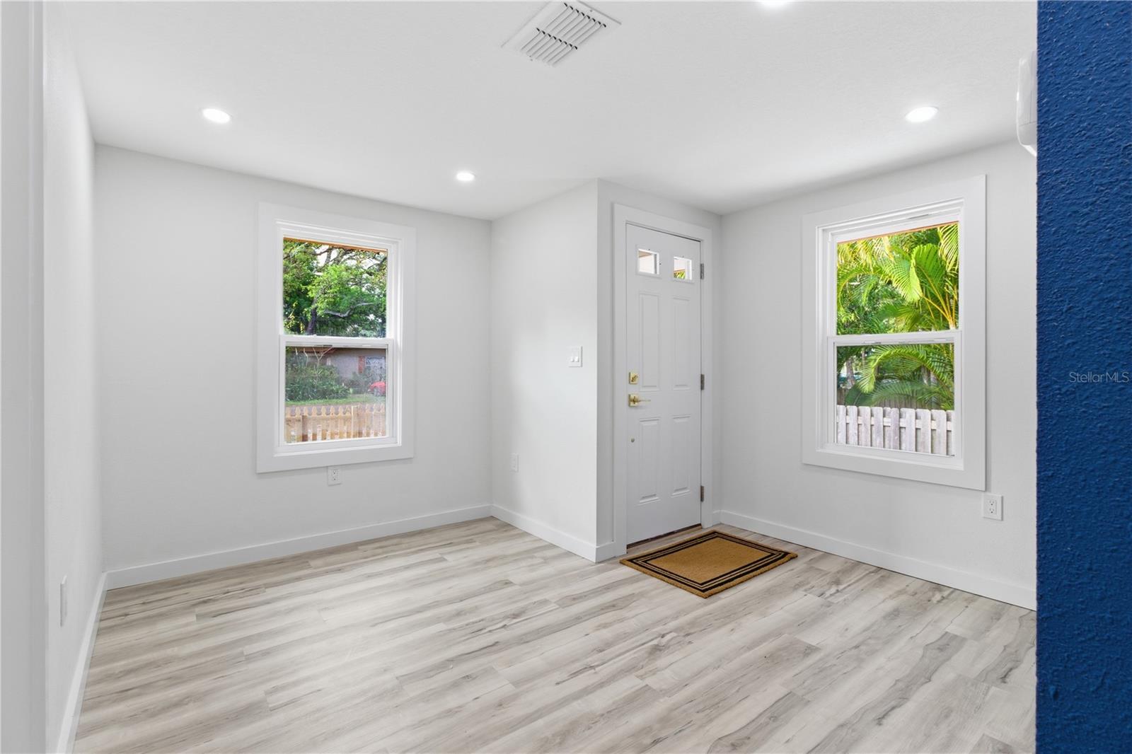 5211 25TH AVE S, GULFPORT, FL, 33707