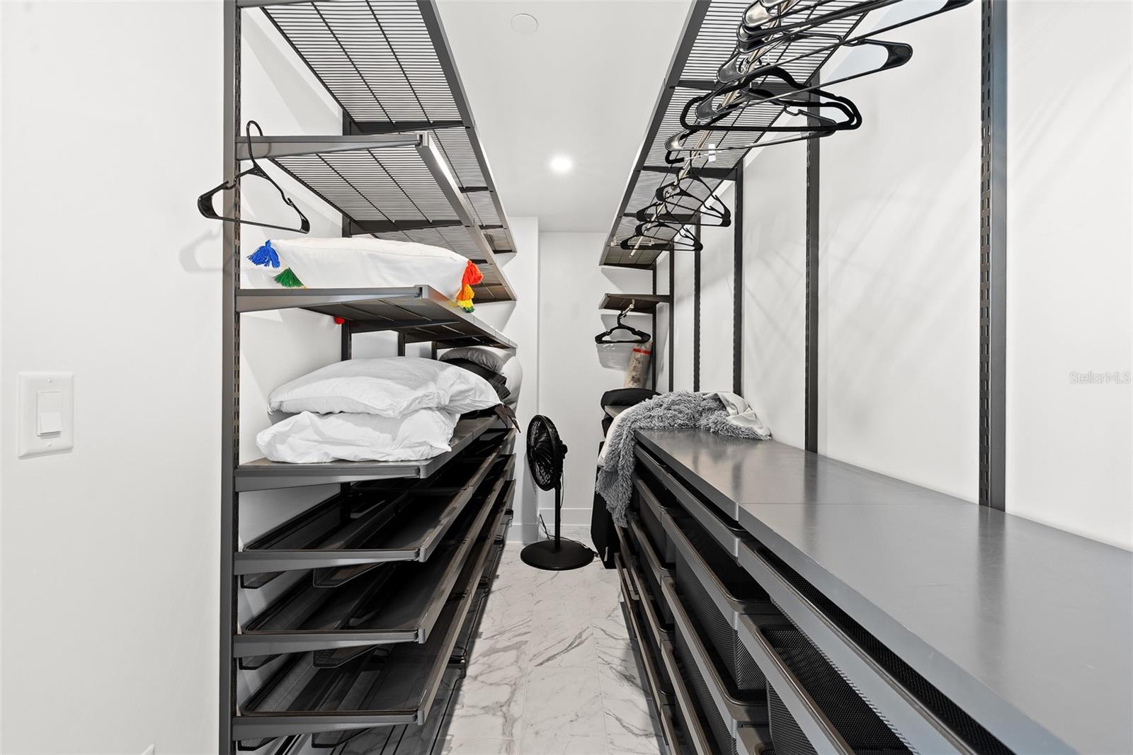 15 AVALON ST #502, CLEARWATER BEACH, FL, 33767