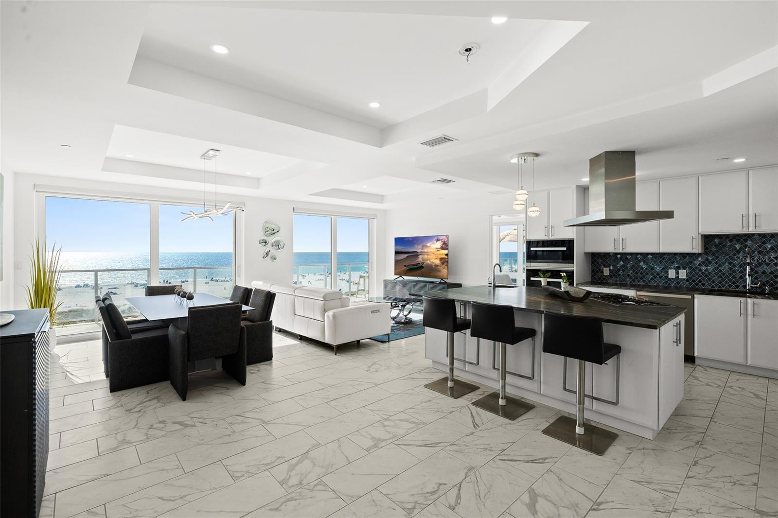 15 AVALON ST #502, CLEARWATER BEACH, FL, 33767