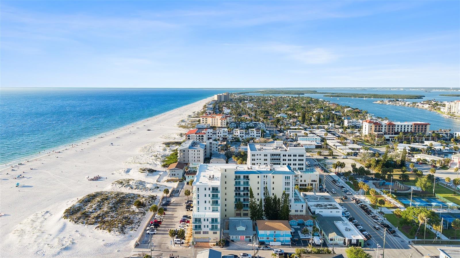 15 AVALON ST #502, CLEARWATER BEACH, FL, 33767