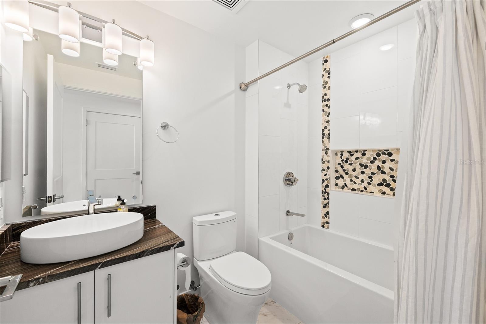 15 AVALON ST #502, CLEARWATER BEACH, FL, 33767