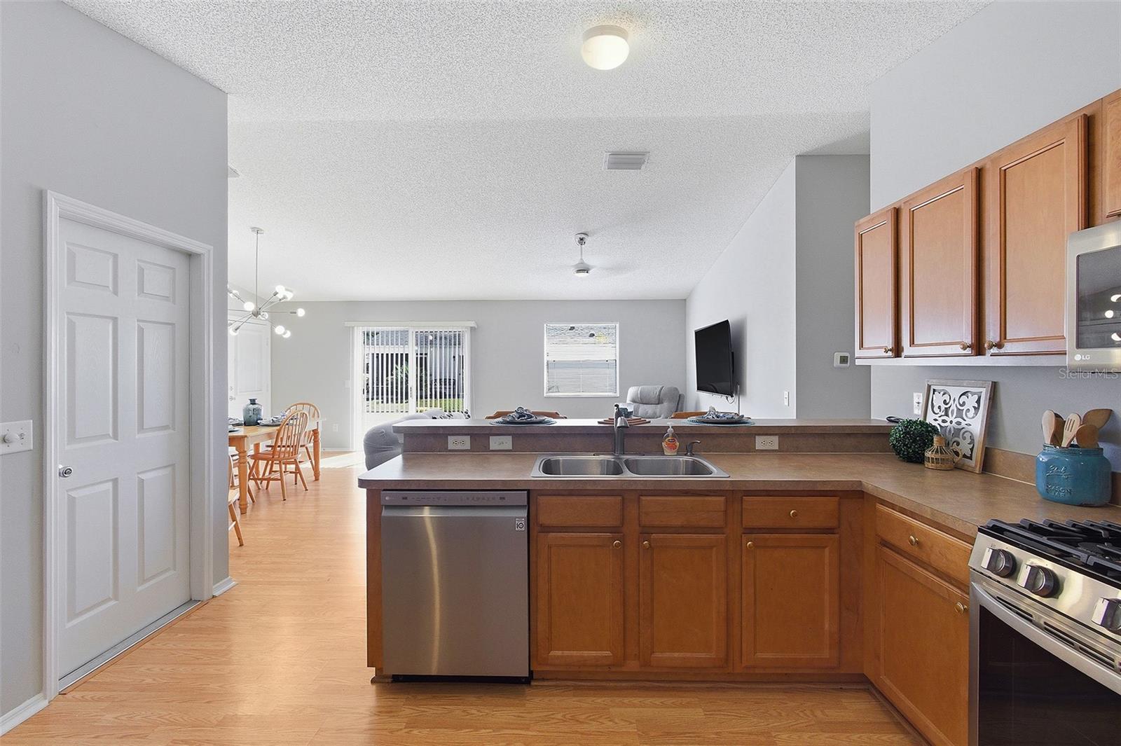 324 EMMALEE PL, THE VILLAGES, FL, 32162