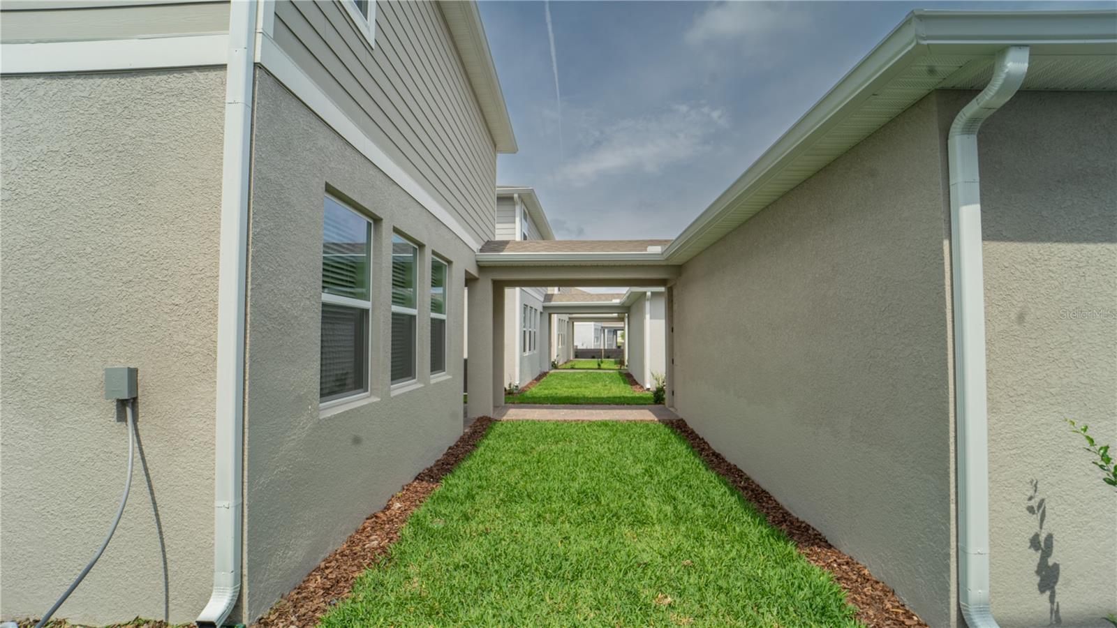 14033 KAUAI DR, ORLANDO, FL, 32827