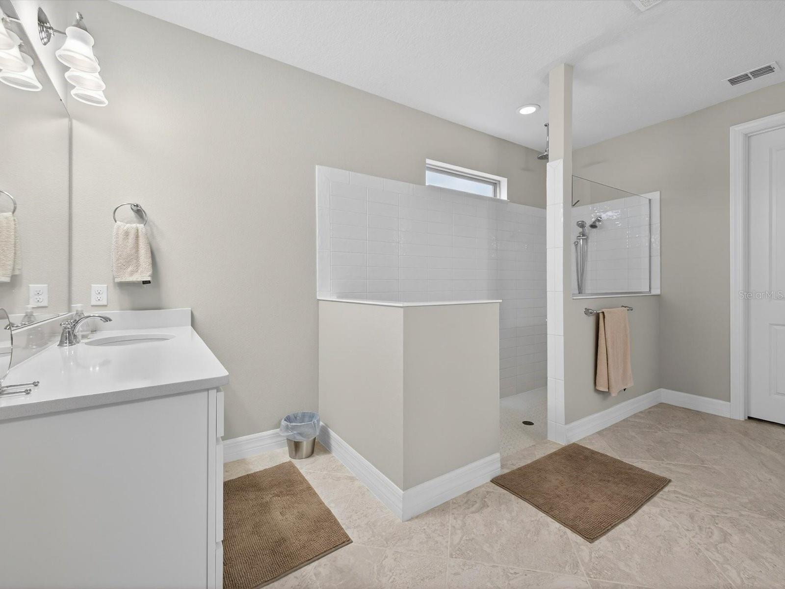 11708 MEADOW GROVE CIR, ORLANDO, FL, 32836