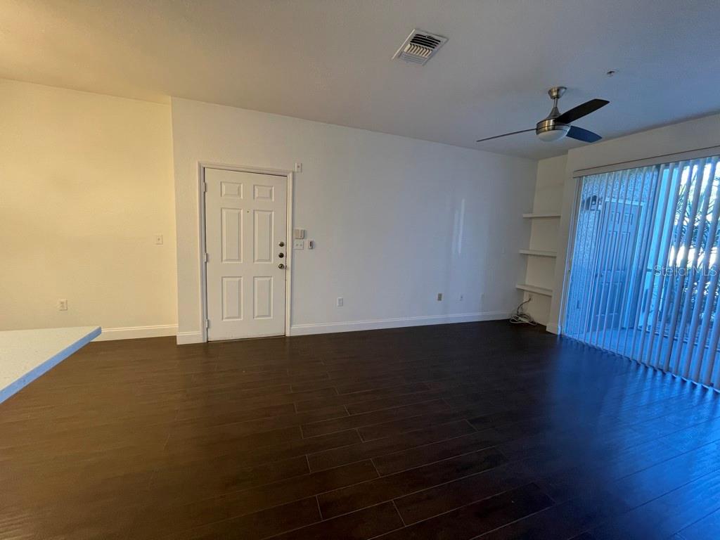 5821 LEGACY CRESCENT PL #102, RIVERVIEW, FL, 33578