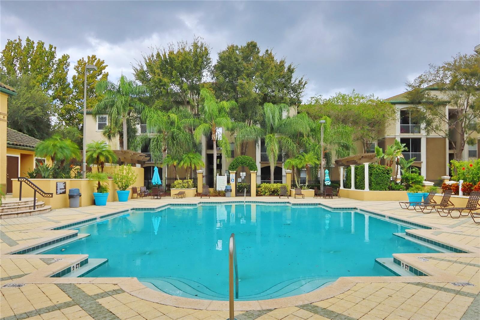 5821 LEGACY CRESCENT PL #102, RIVERVIEW, FL, 33578