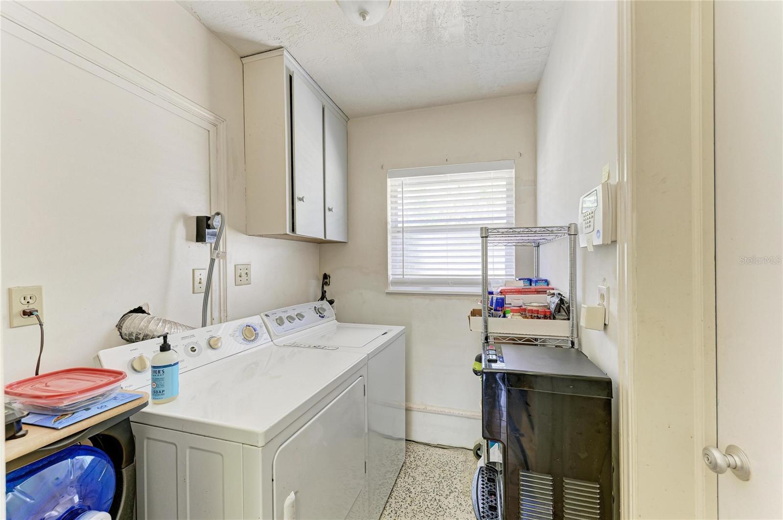 2286 HYDE PARK ST, SARASOTA, FL, 34239