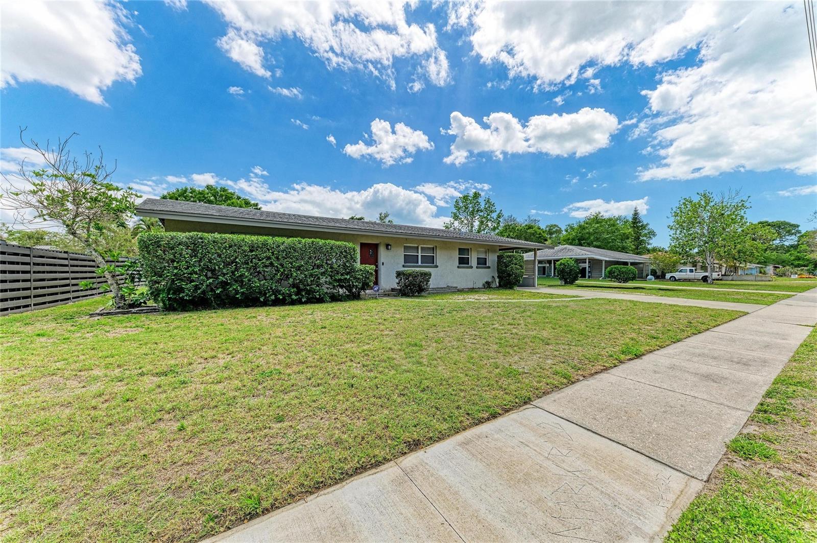 2286 HYDE PARK ST, SARASOTA, FL, 34239