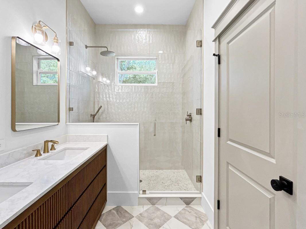 1607 GRAY ST S, GULFPORT, FL, 33707