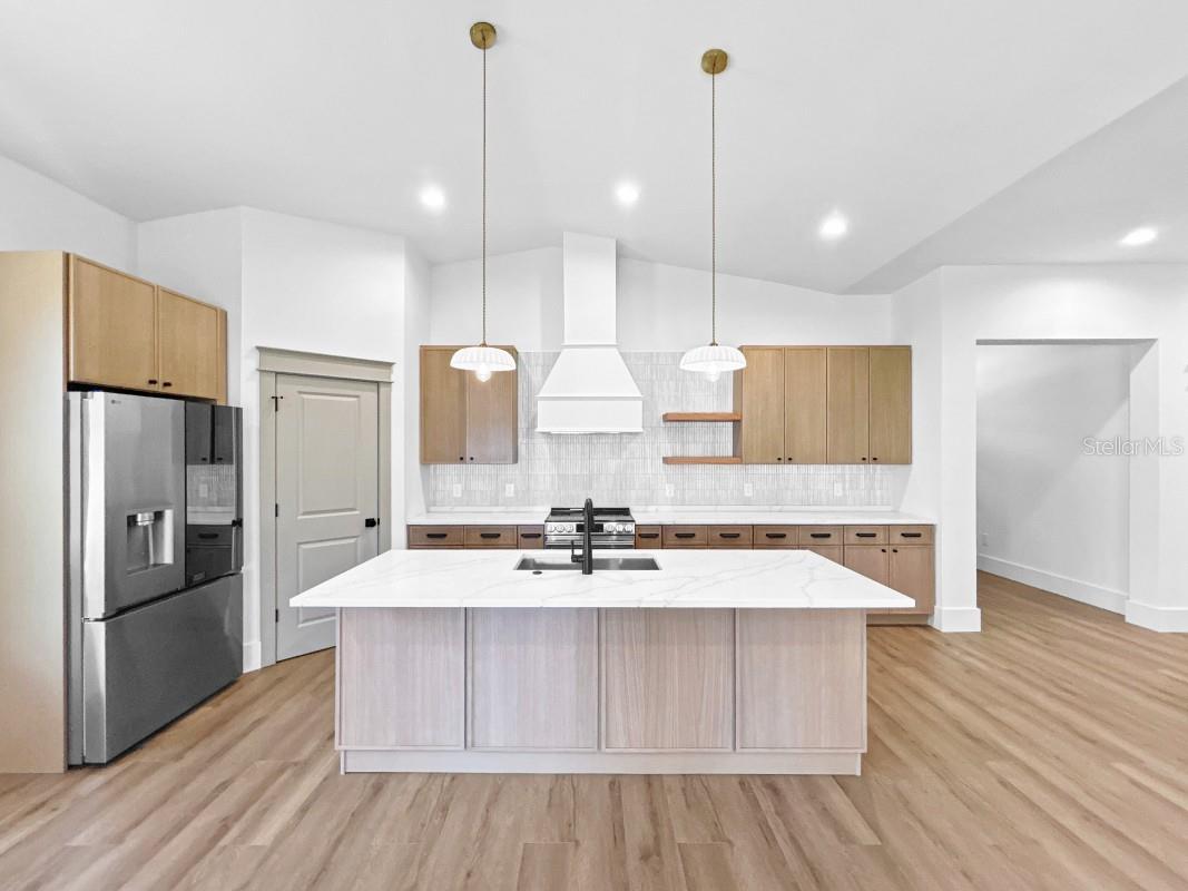 1607 GRAY ST S, GULFPORT, FL, 33707