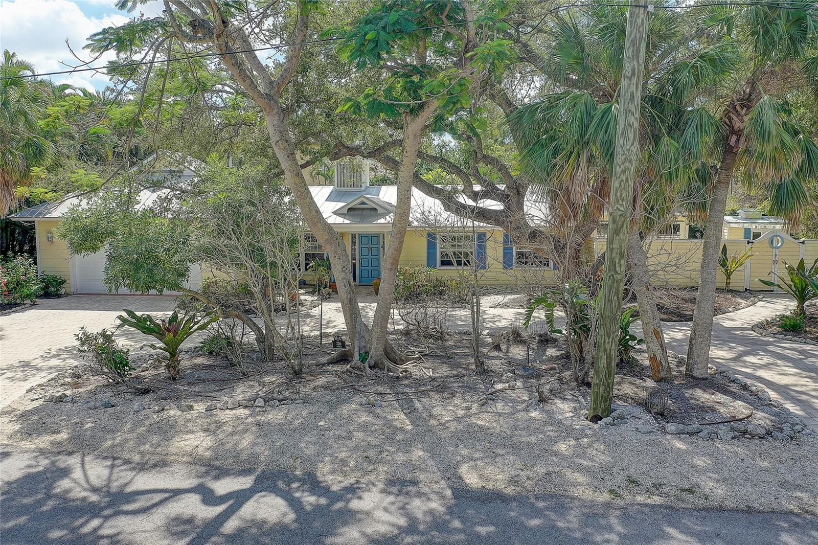 226 OGDEN ST, SARASOTA, FL, 34242