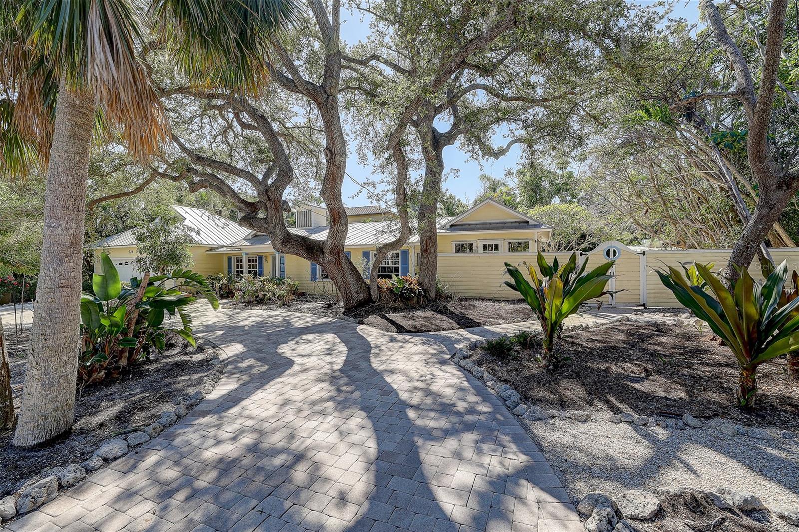 226 OGDEN ST, SARASOTA, FL, 34242