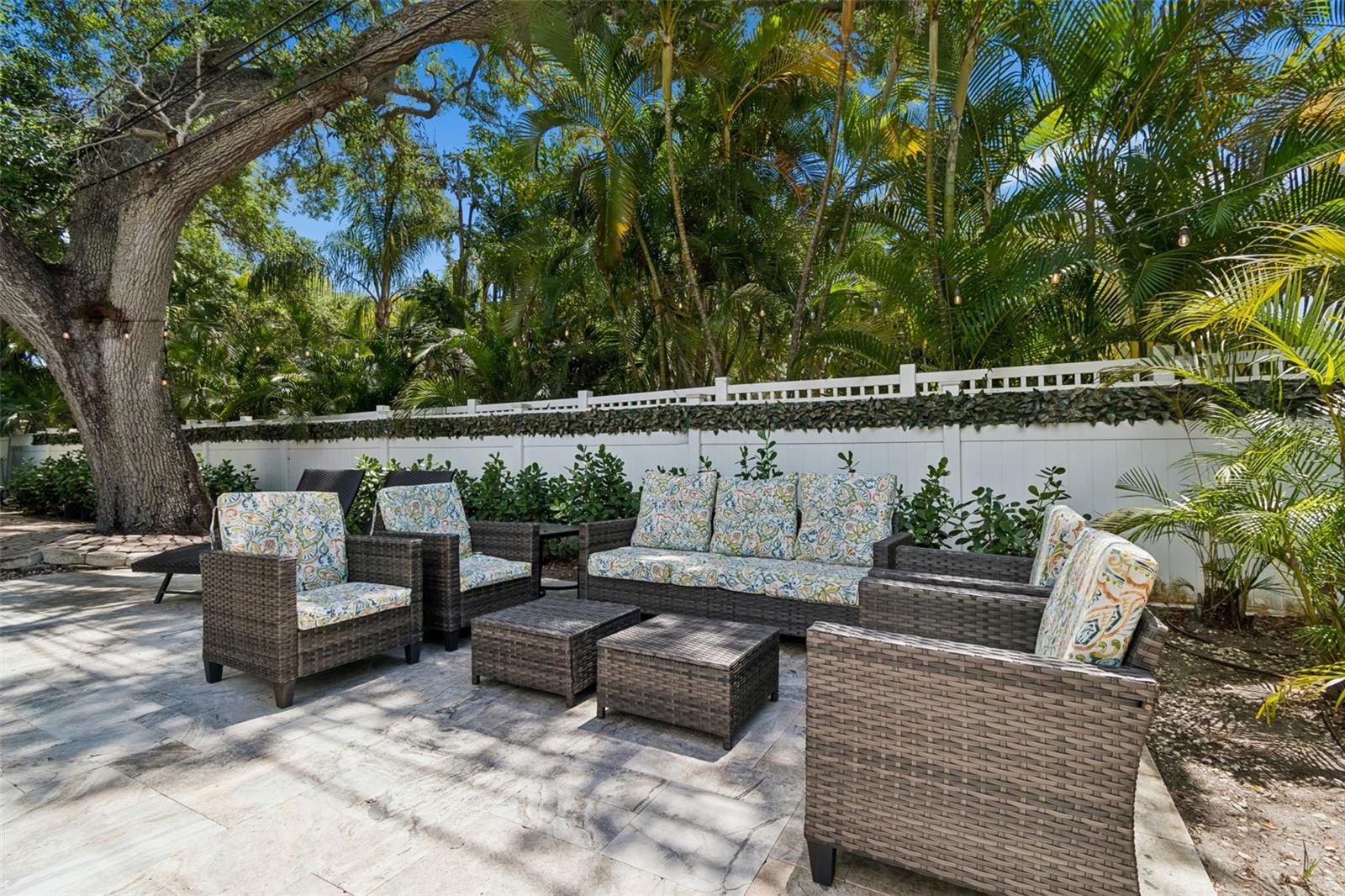 8270 30TH AVE N, ST PETERSBURG, FL, 33710