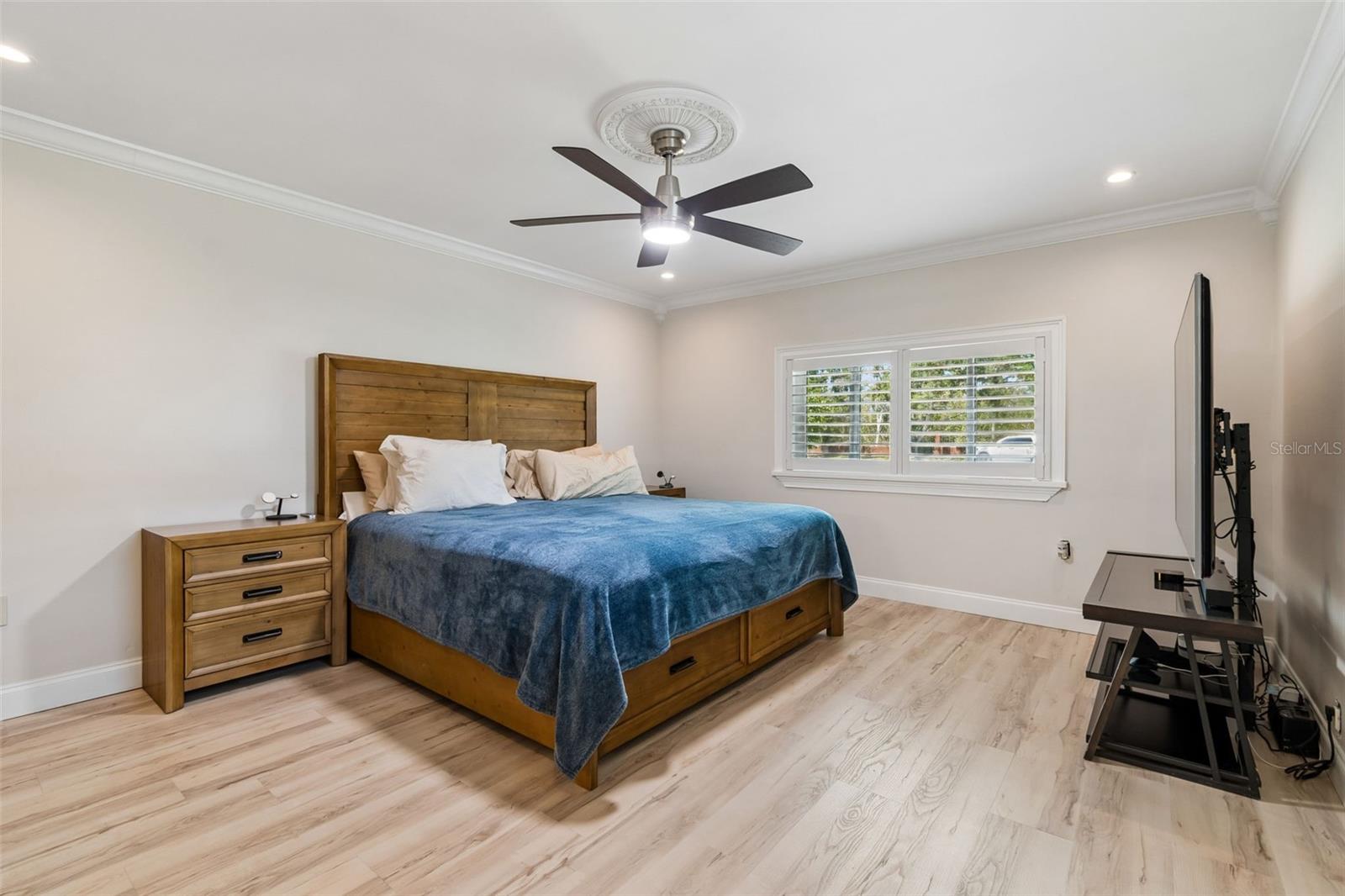 8270 30TH AVE N, ST PETERSBURG, FL, 33710