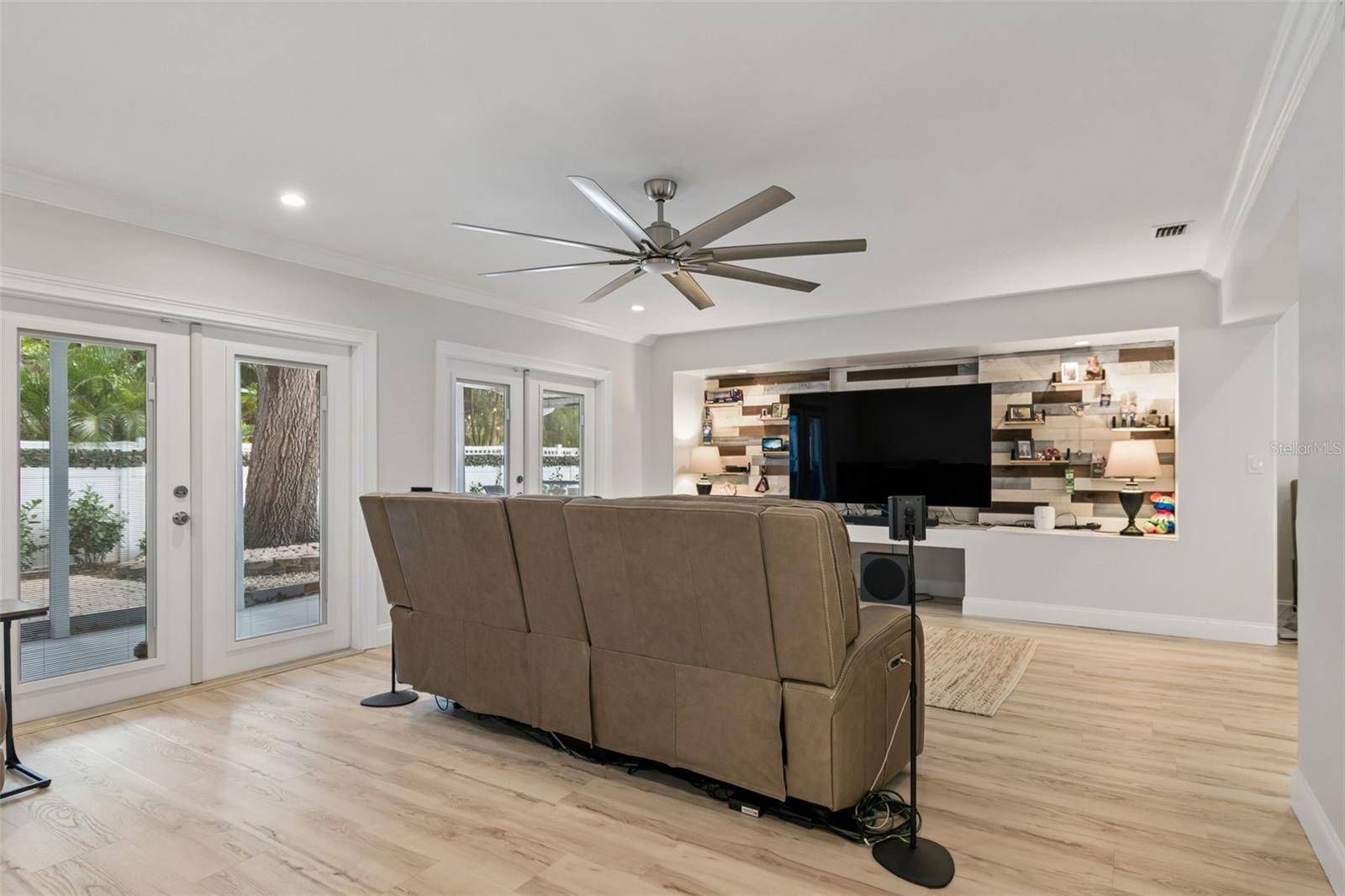 8270 30TH AVE N, ST PETERSBURG, FL, 33710