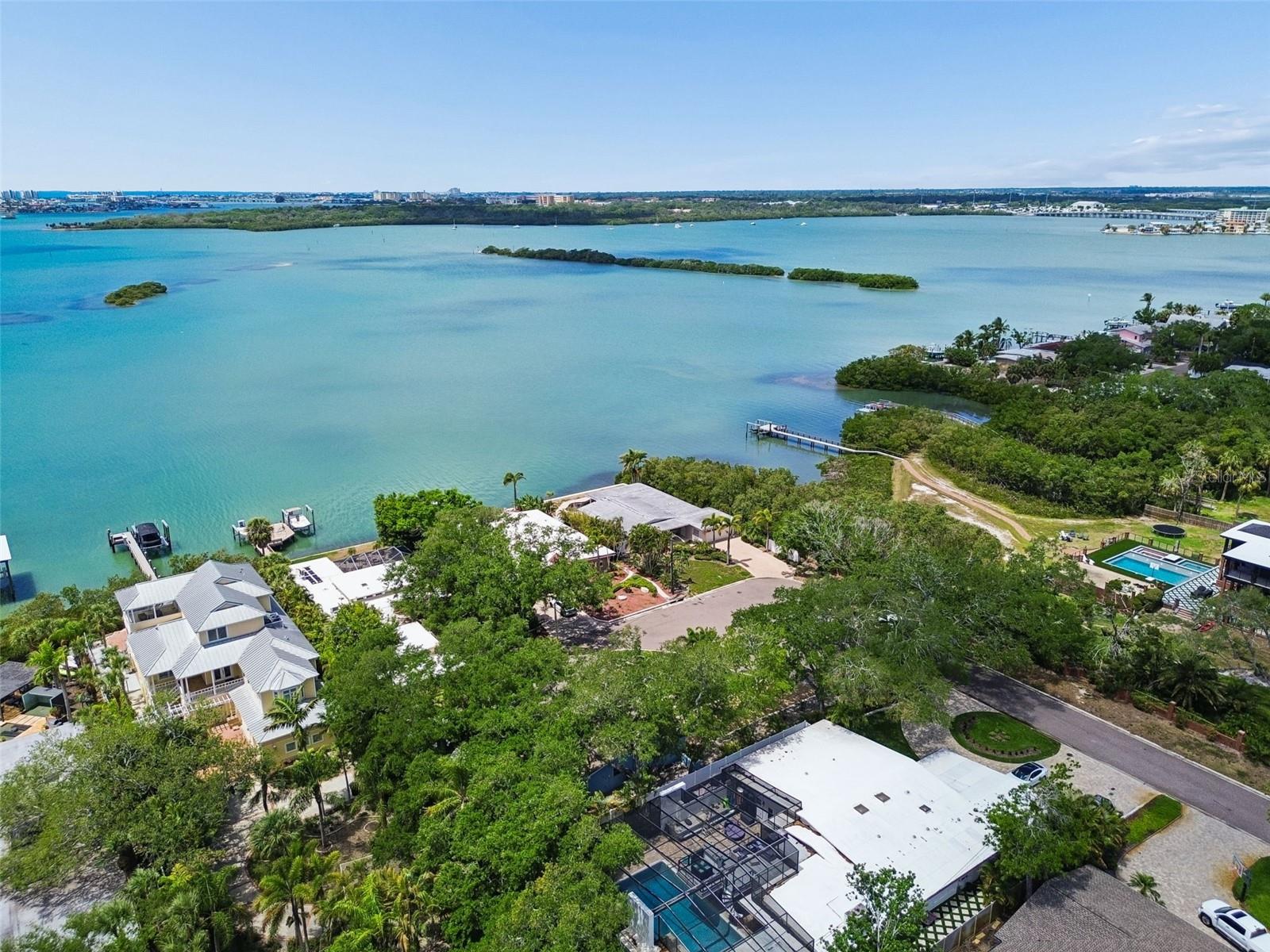 8270 30TH AVE N, ST PETERSBURG, FL, 33710