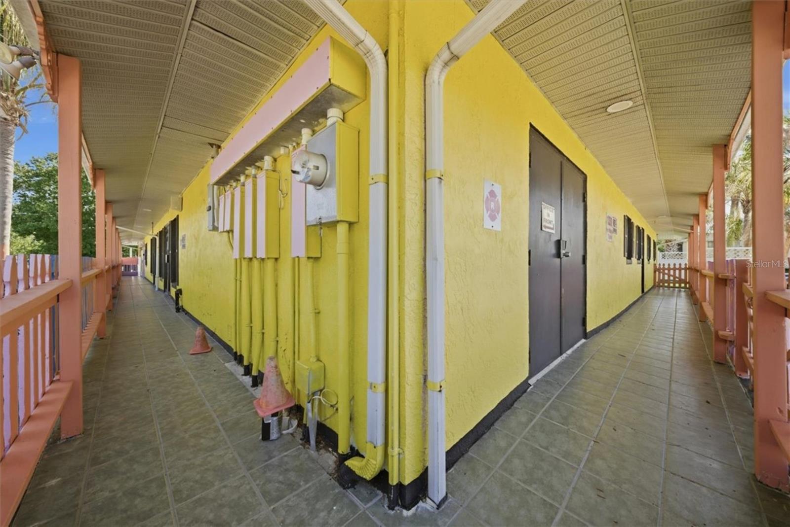 1330 KNOX MC RAE DR #6A, TITUSVILLE, FL, 32780