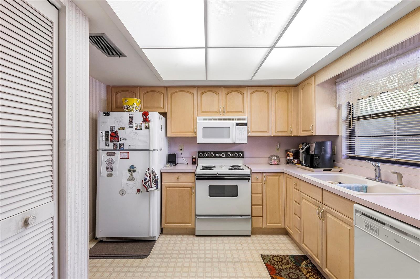 665 BROADMOOR CIR, WINTER HAVEN, FL, 33884