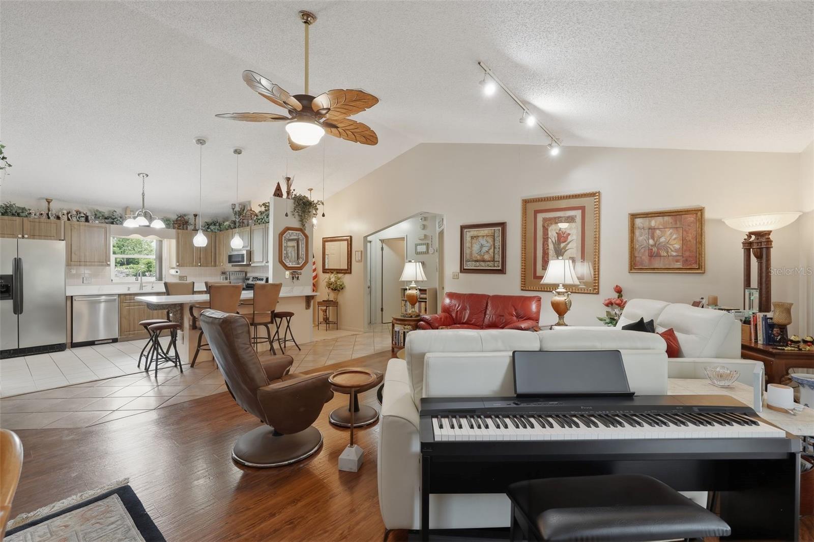 2425 HAWK GRIFFIN RD, PLANT CITY, FL, 33565