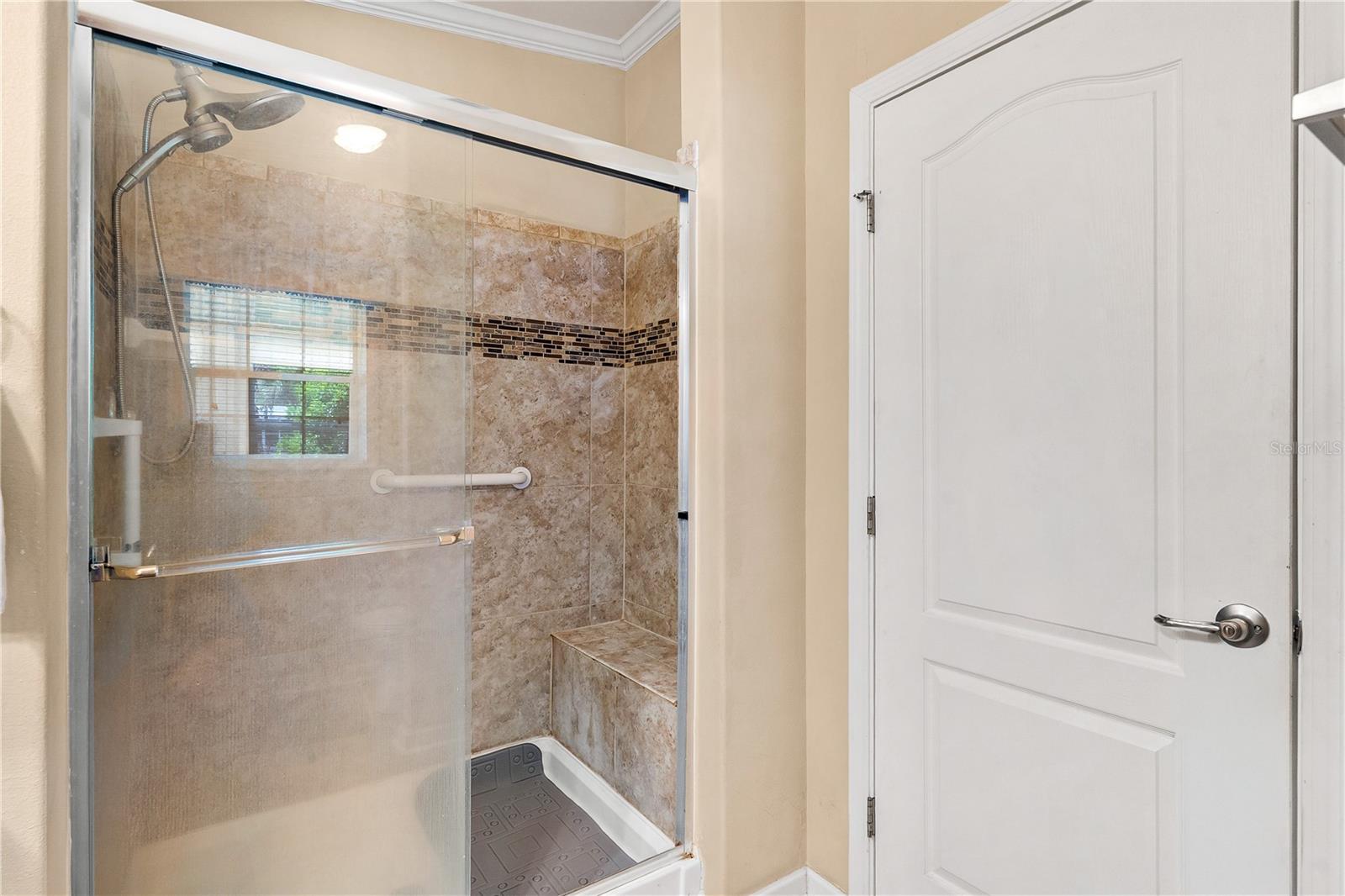 2417 VINDALE RD, TAVARES, FL, 32778