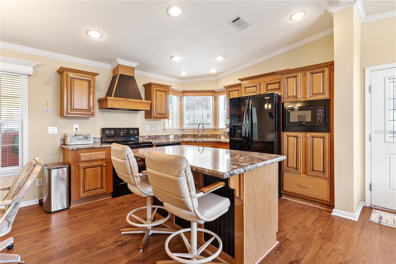 2417 VINDALE RD, TAVARES, FL, 32778