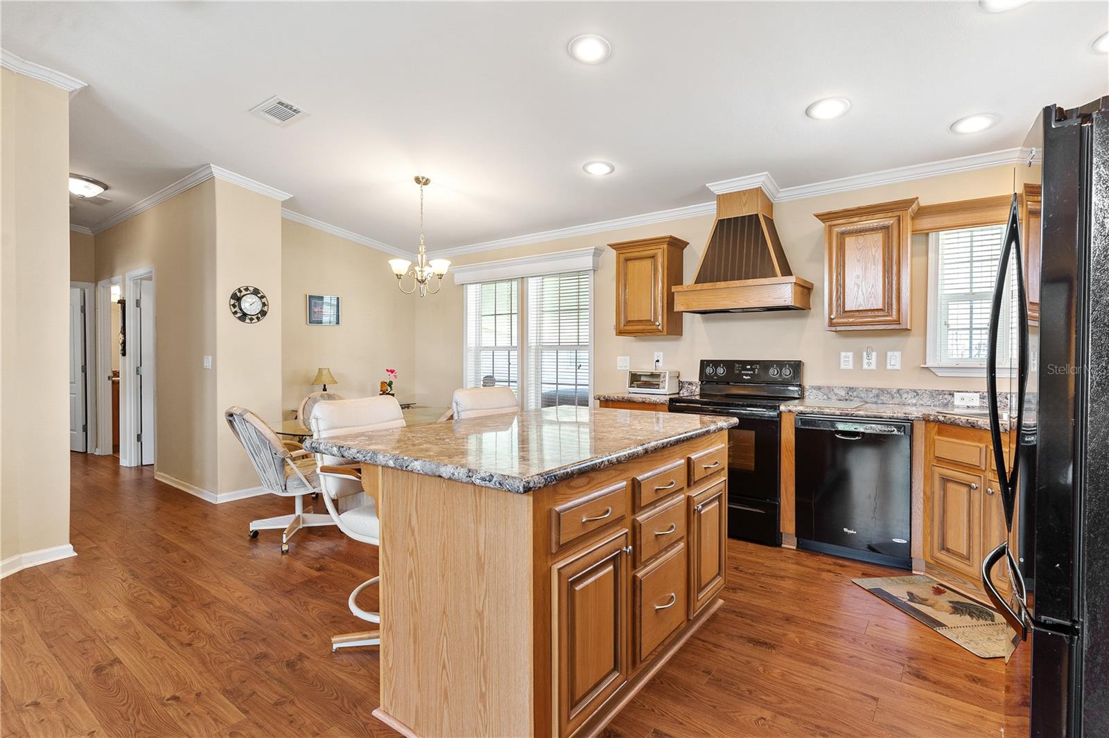 2417 VINDALE RD, TAVARES, FL, 32778