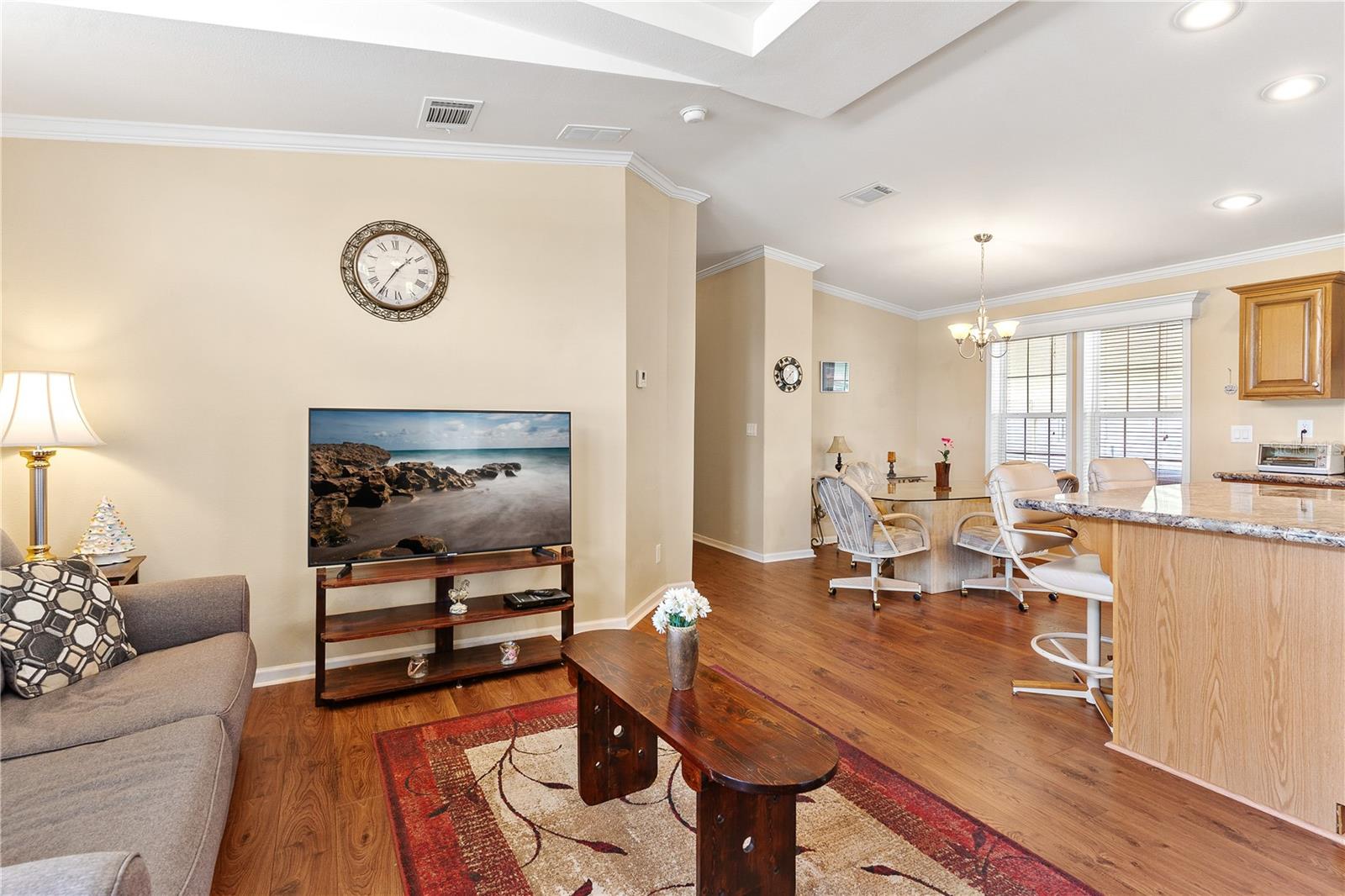 2417 VINDALE RD, TAVARES, FL, 32778