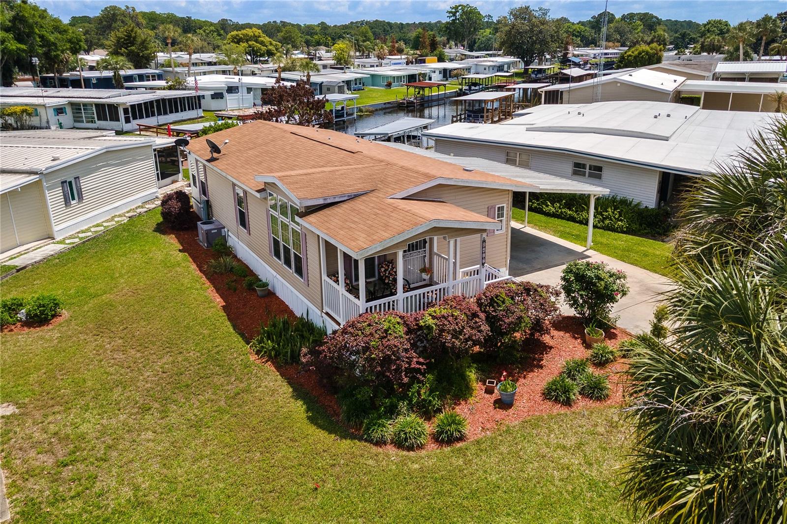 2417 VINDALE RD, TAVARES, FL, 32778