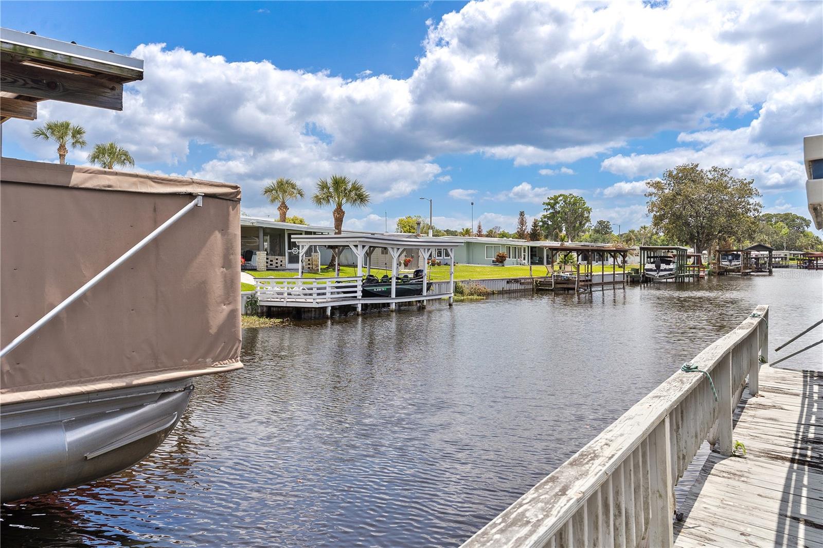 2417 VINDALE RD, TAVARES, FL, 32778