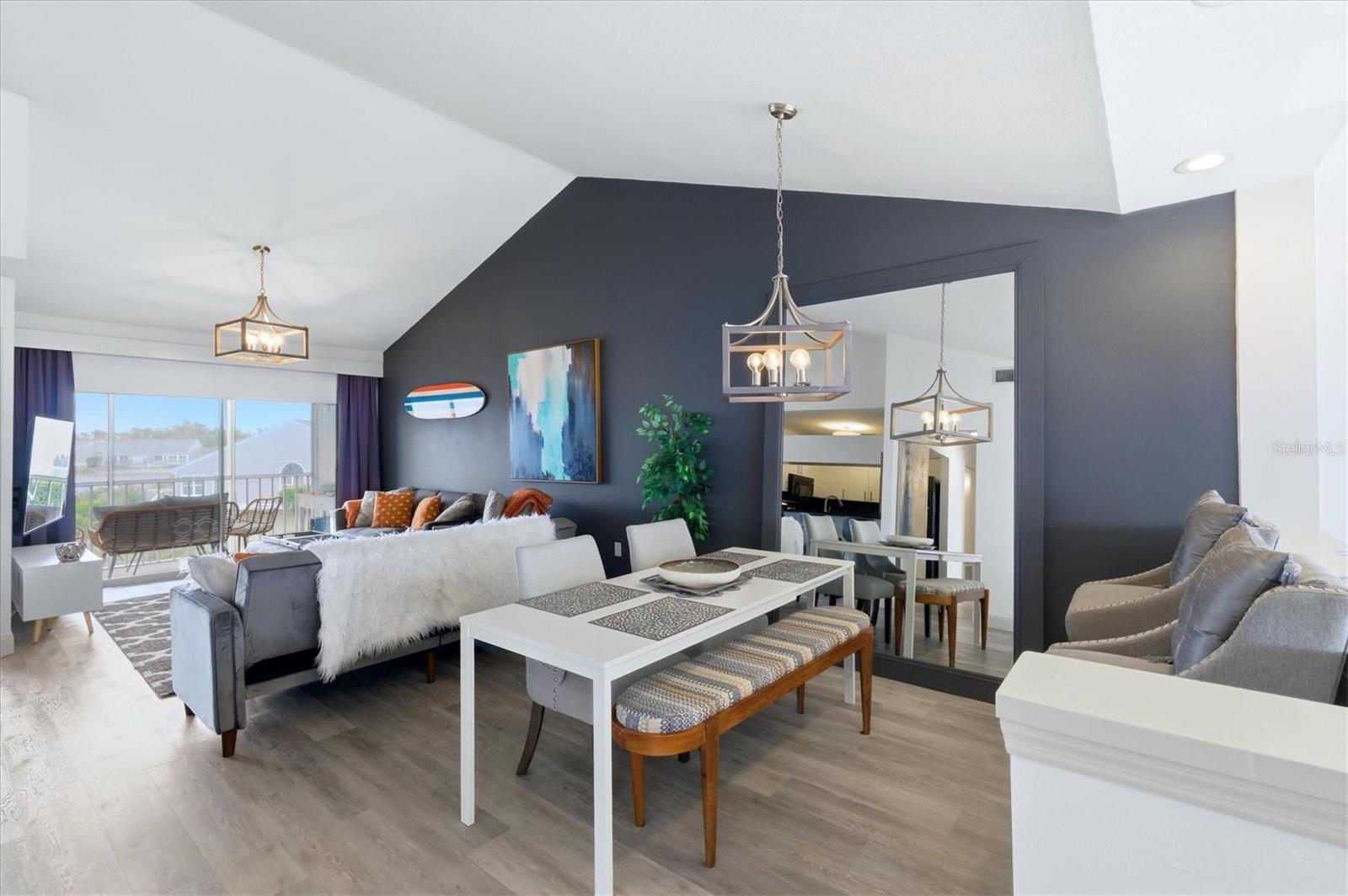 972 SANDPIPER CIR #972, BRADENTON, FL, 34209