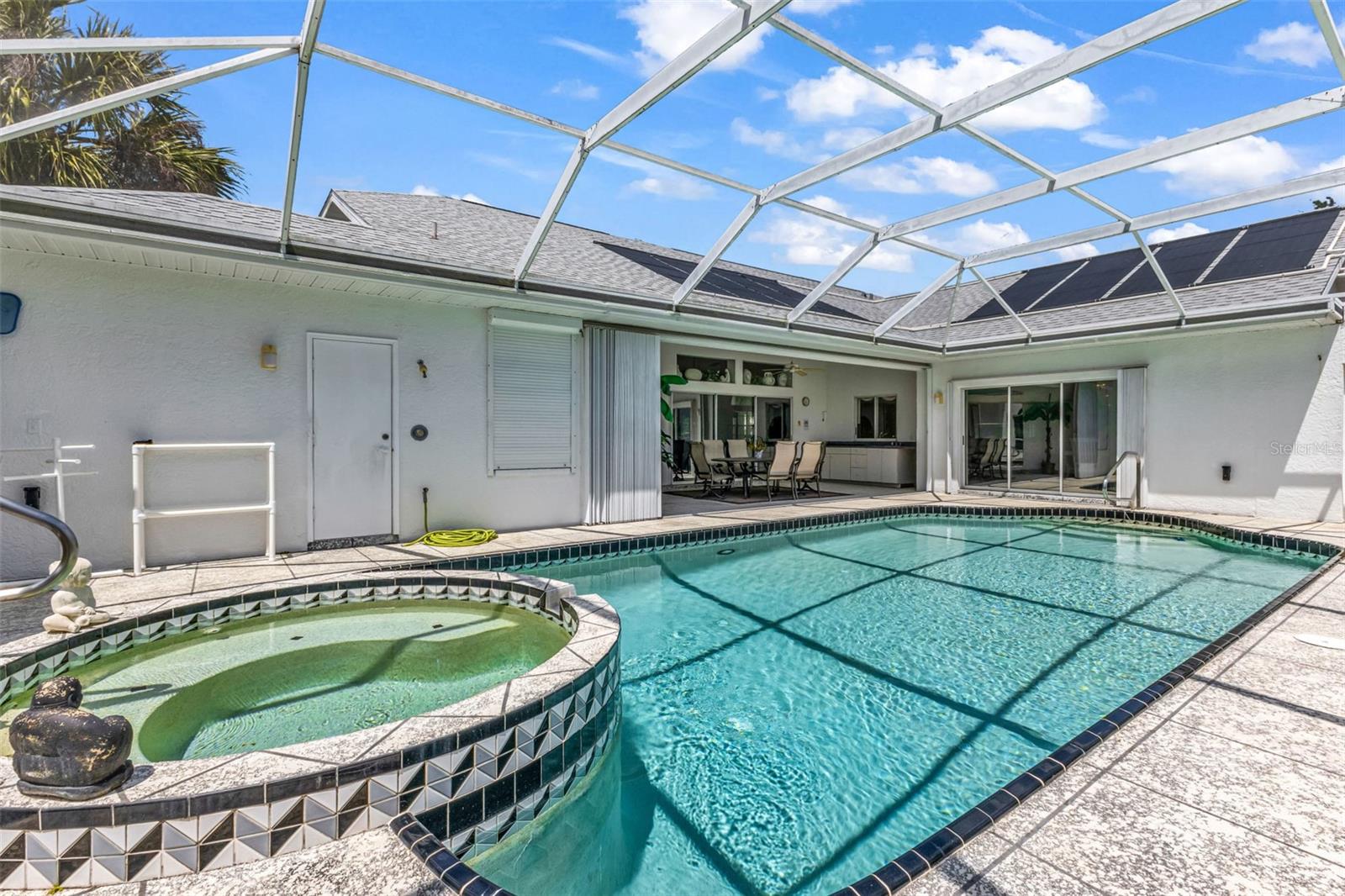 1040 HARBOUR WAY PL, PUNTA GORDA, FL, 33983