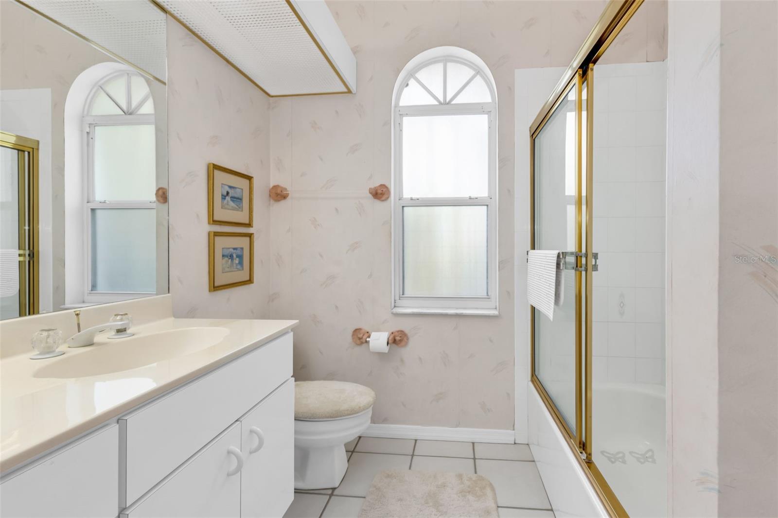 1040 HARBOUR WAY PL, PUNTA GORDA, FL, 33983