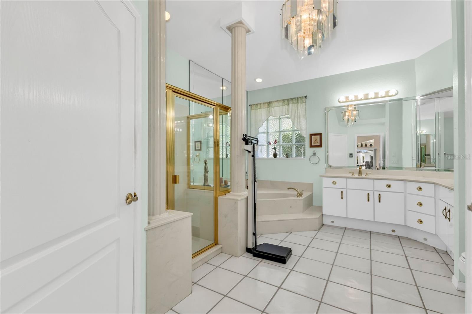 1040 HARBOUR WAY PL, PUNTA GORDA, FL, 33983