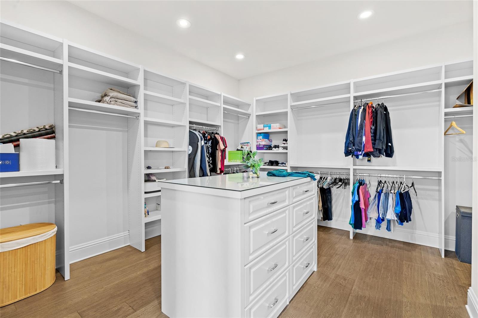 5111 W HOMER AVE, TAMPA, FL, 33629