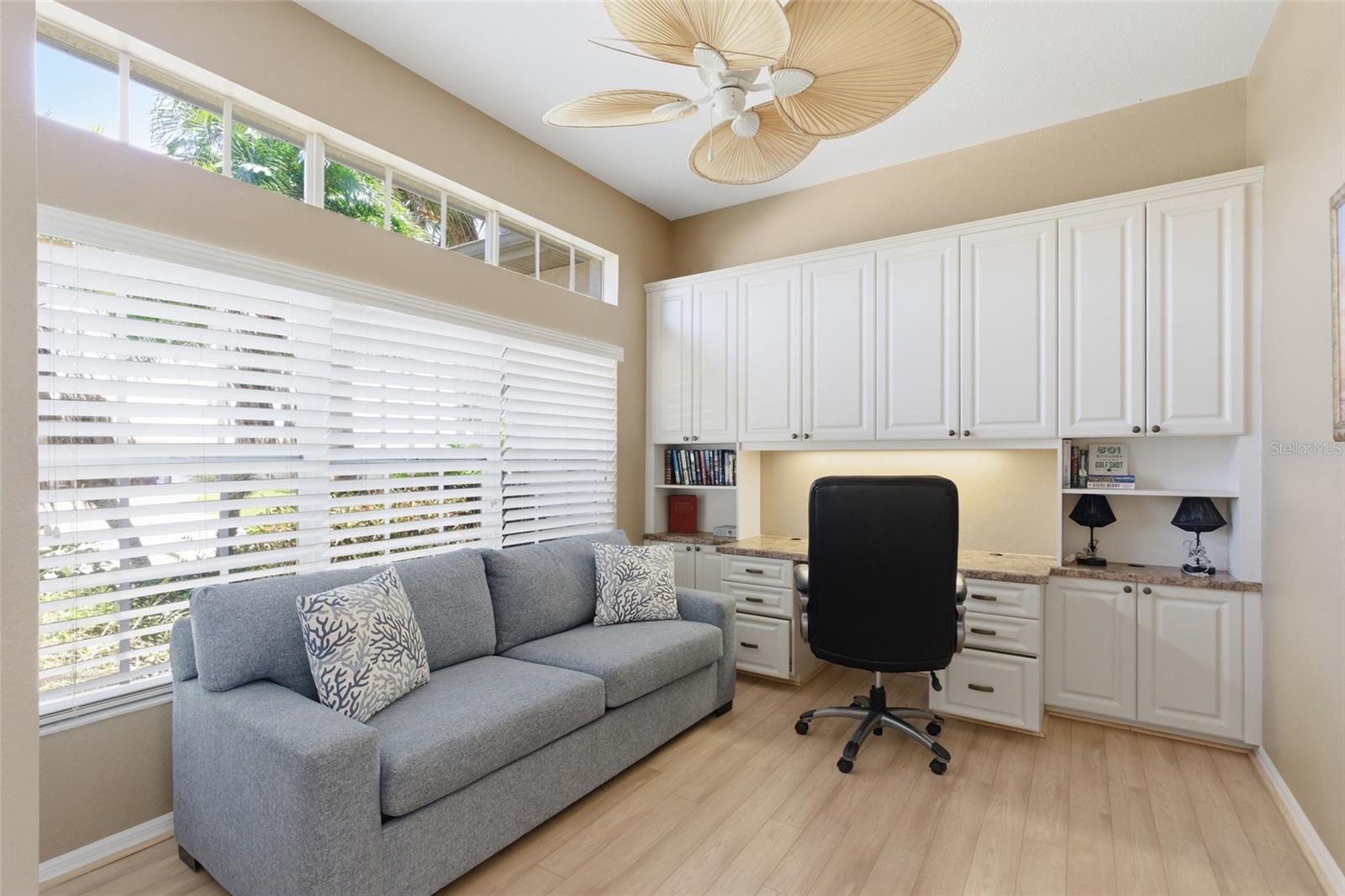 974 ROTONDA CIR, ROTONDA WEST, FL, 33947