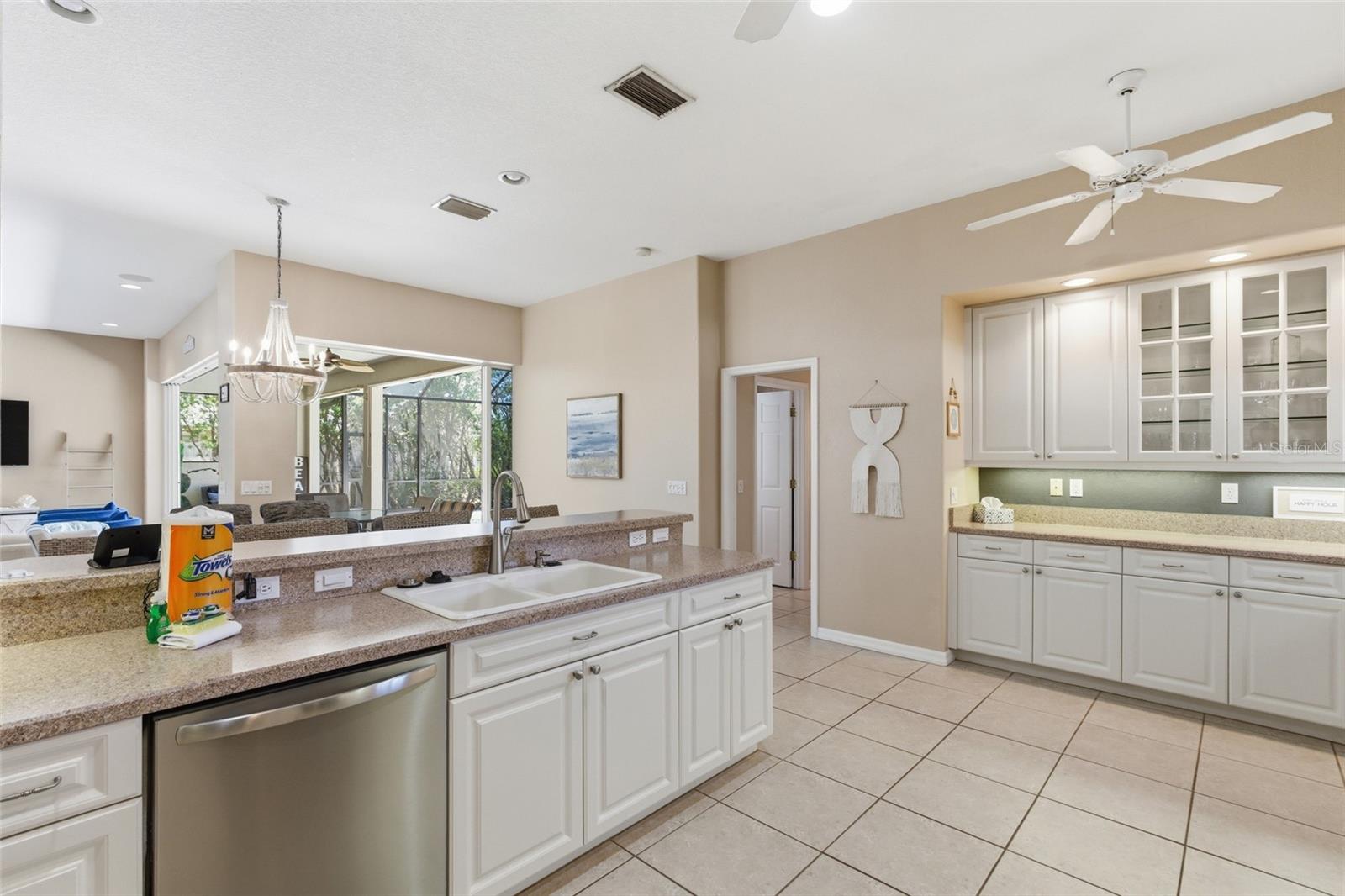 974 ROTONDA CIR, ROTONDA WEST, FL, 33947