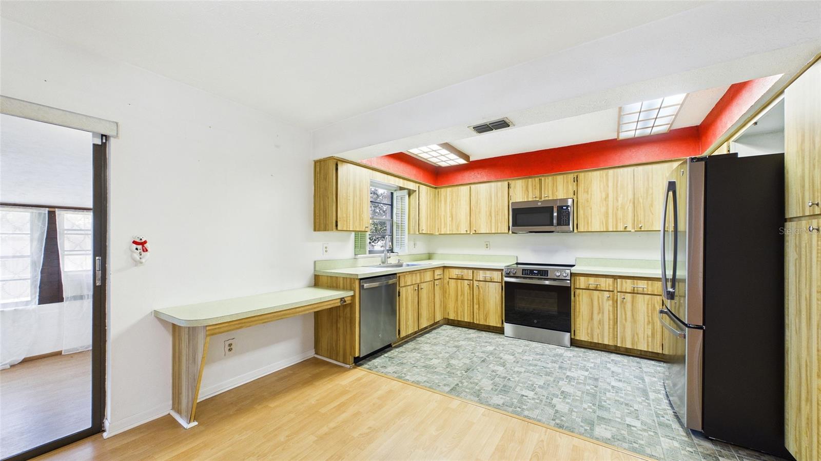 38938 TALL DR, ZEPHYRHILLS, FL, 33540