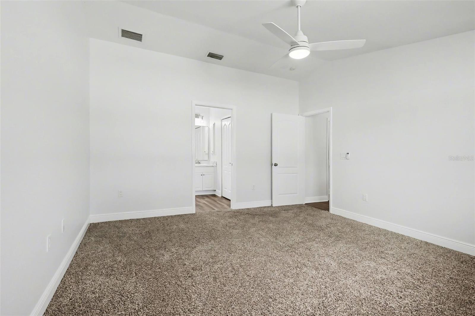 1303 SE 19TH ST, CAPE CORAL, FL, 33990