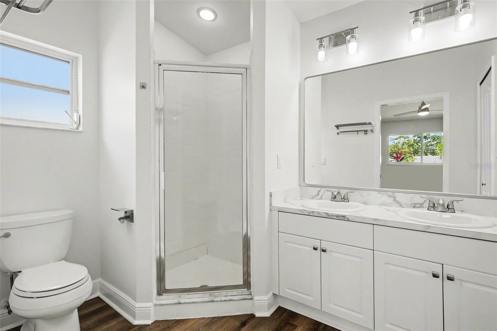 1303 SE 19TH ST, CAPE CORAL, FL, 33990