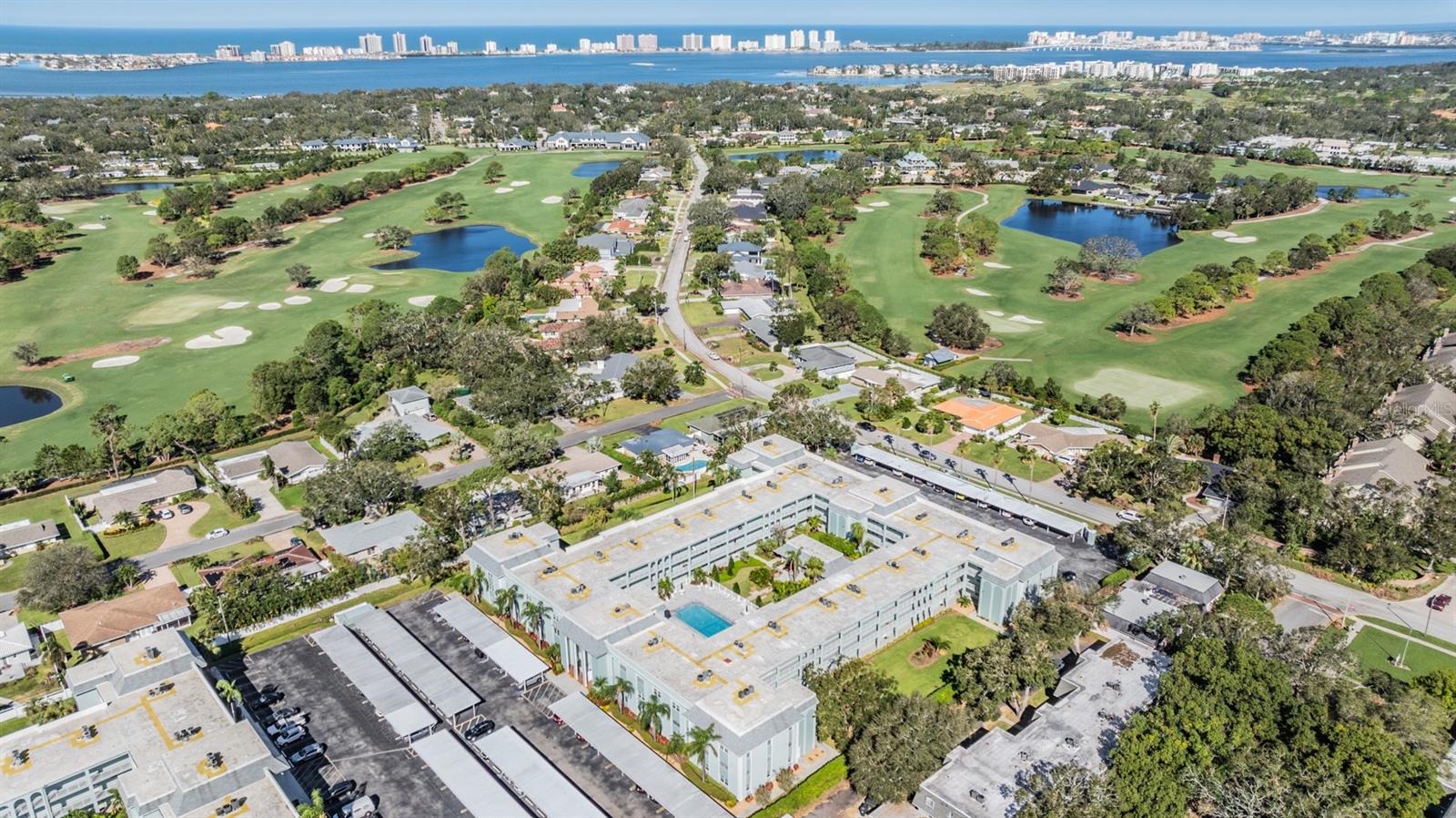 701 POINSETTIA RD #306, BELLEAIR, FL, 33756