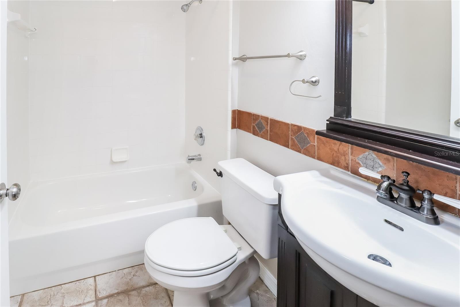 1057 ARBOR HILL CIR, MINNEOLA, FL, 34715