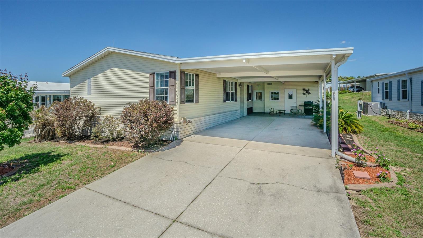 37627 LORENA AVE, ZEPHYRHILLS, FL, 33541