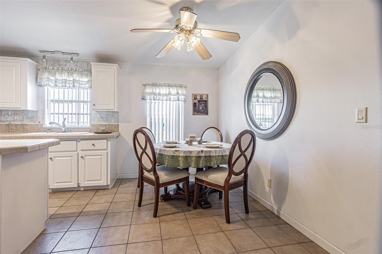 37627 LORENA AVE, ZEPHYRHILLS, FL, 33541